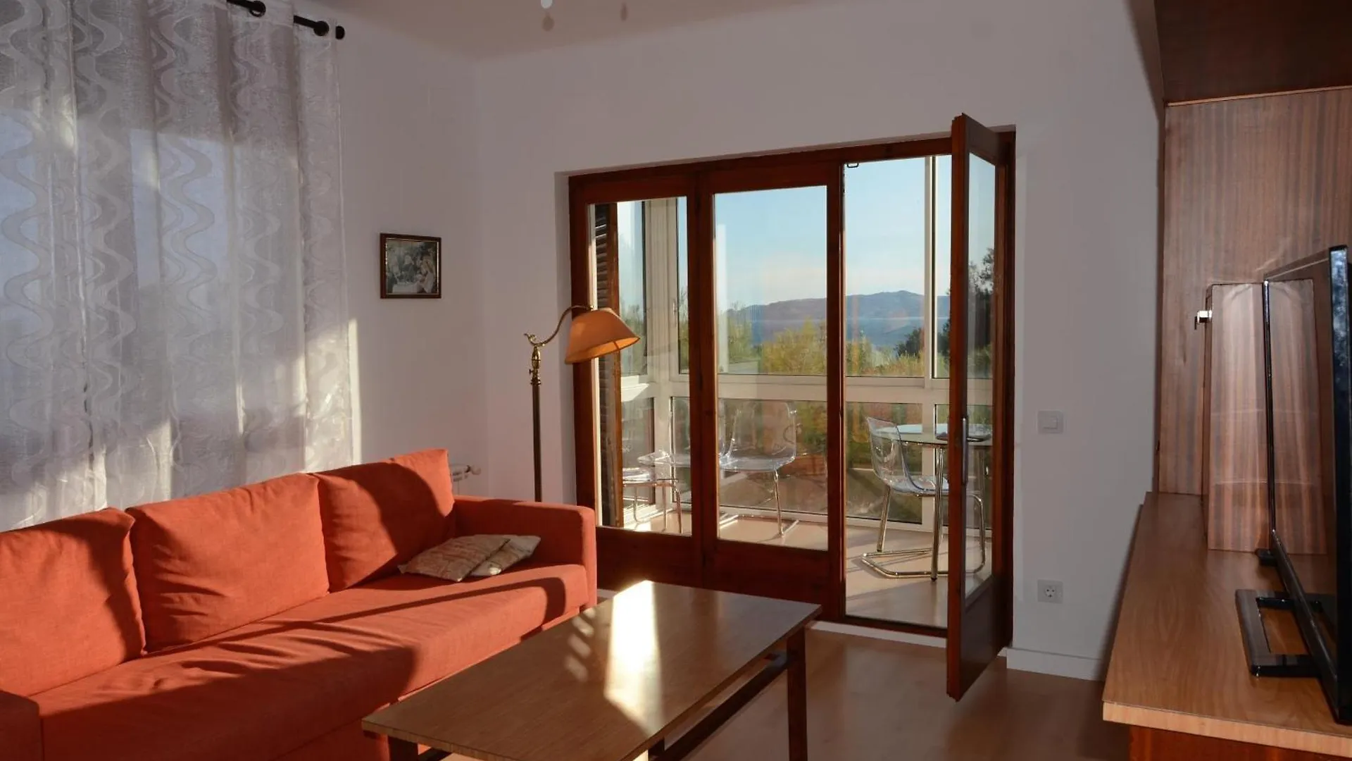 Apartamento Ilse Л'Эстартит 0*,  Испания